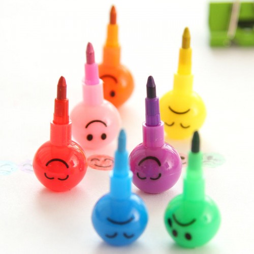 DAISO - Stacker Swap Smile Face Crayons