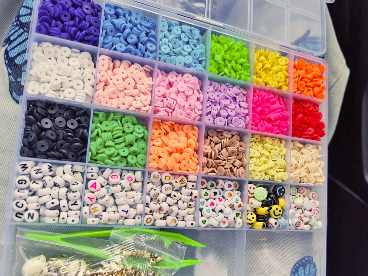 Cool Maker PopStyle Bracelet Maker, 170 Beads for Bracelets, Make ...